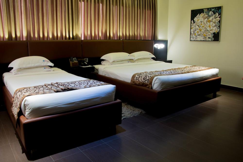 Galesia Hotel & Resort - Дакка Экстерьер фото